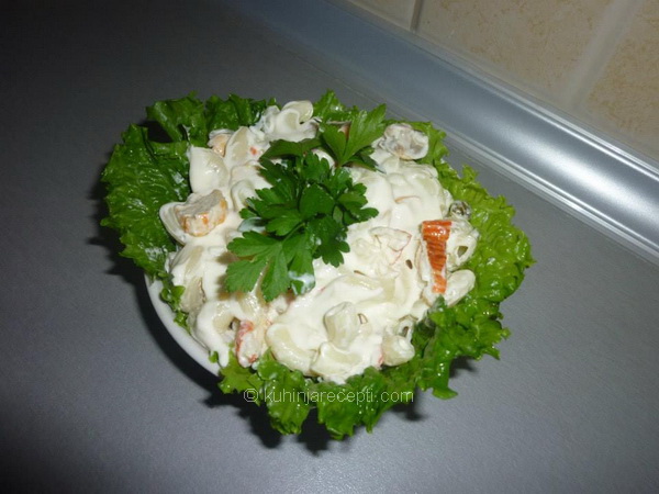 Posna salata s morskim račićima