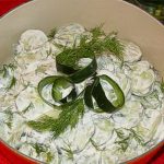 Salata od krastavaca sa pavlakom
